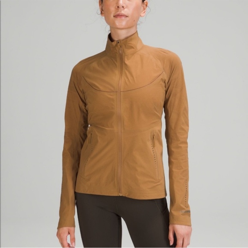 🍋 Lululemon Fast and Free Windbreaker